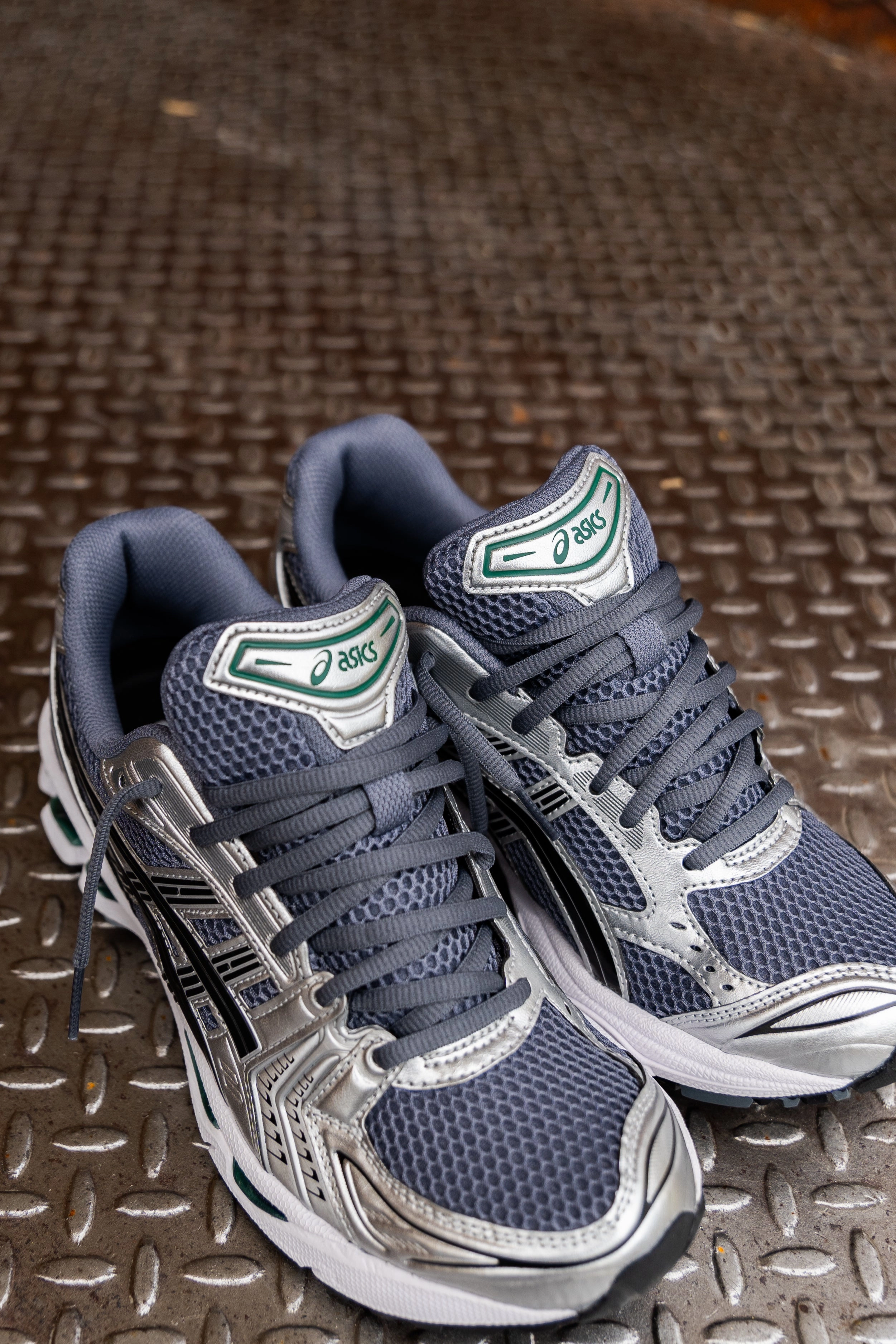 Mens Asics Gel-Kayano 14 (Metropolis/Jasper Green) running shoe close-up shots