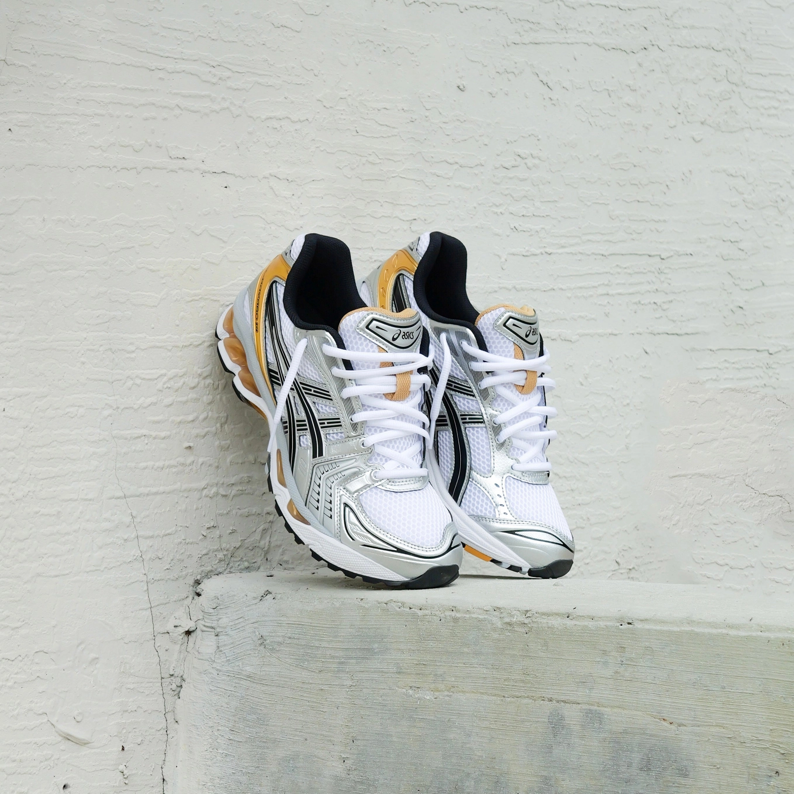 Mens Asics Gel-Kayano 14 (White/Pure Gold) running shoe close-up shots