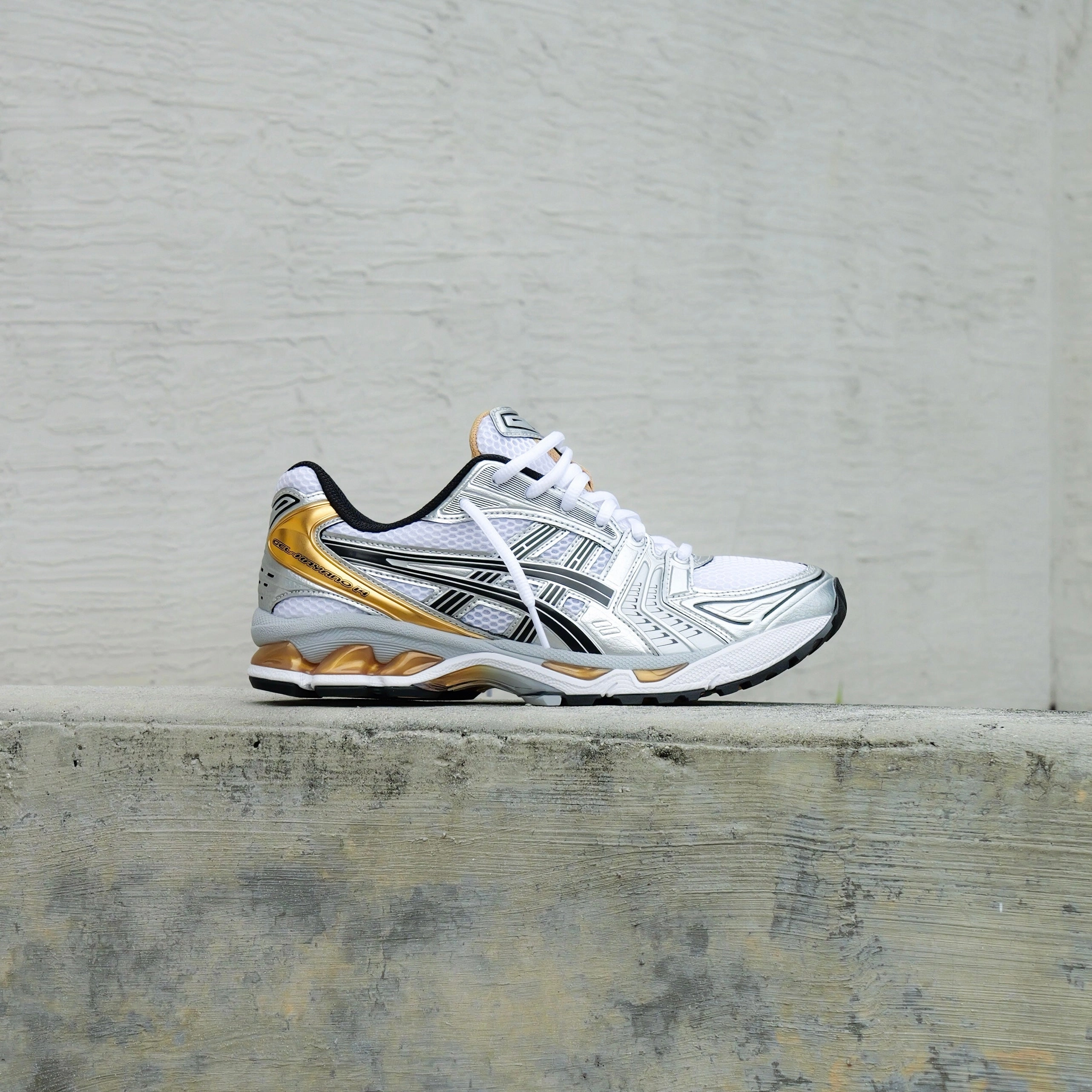 Mens Asics Gel-Kayano 14 (White/Pure Gold) Asics sport performance shoes
