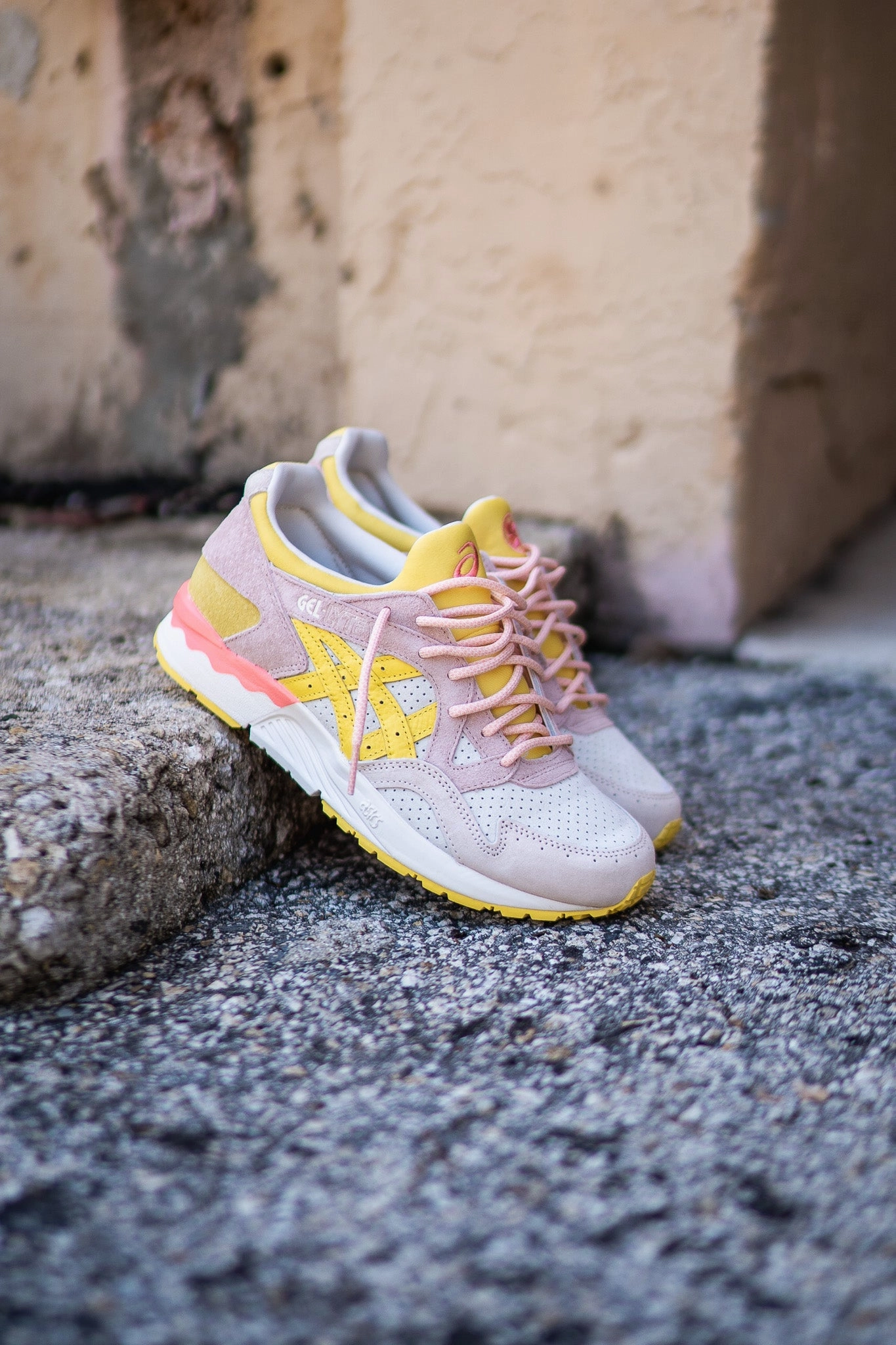 Mens Asics Gel-Lyte 5 Spring In Japan (Cream/Banana Cream) running shoe close-up shots