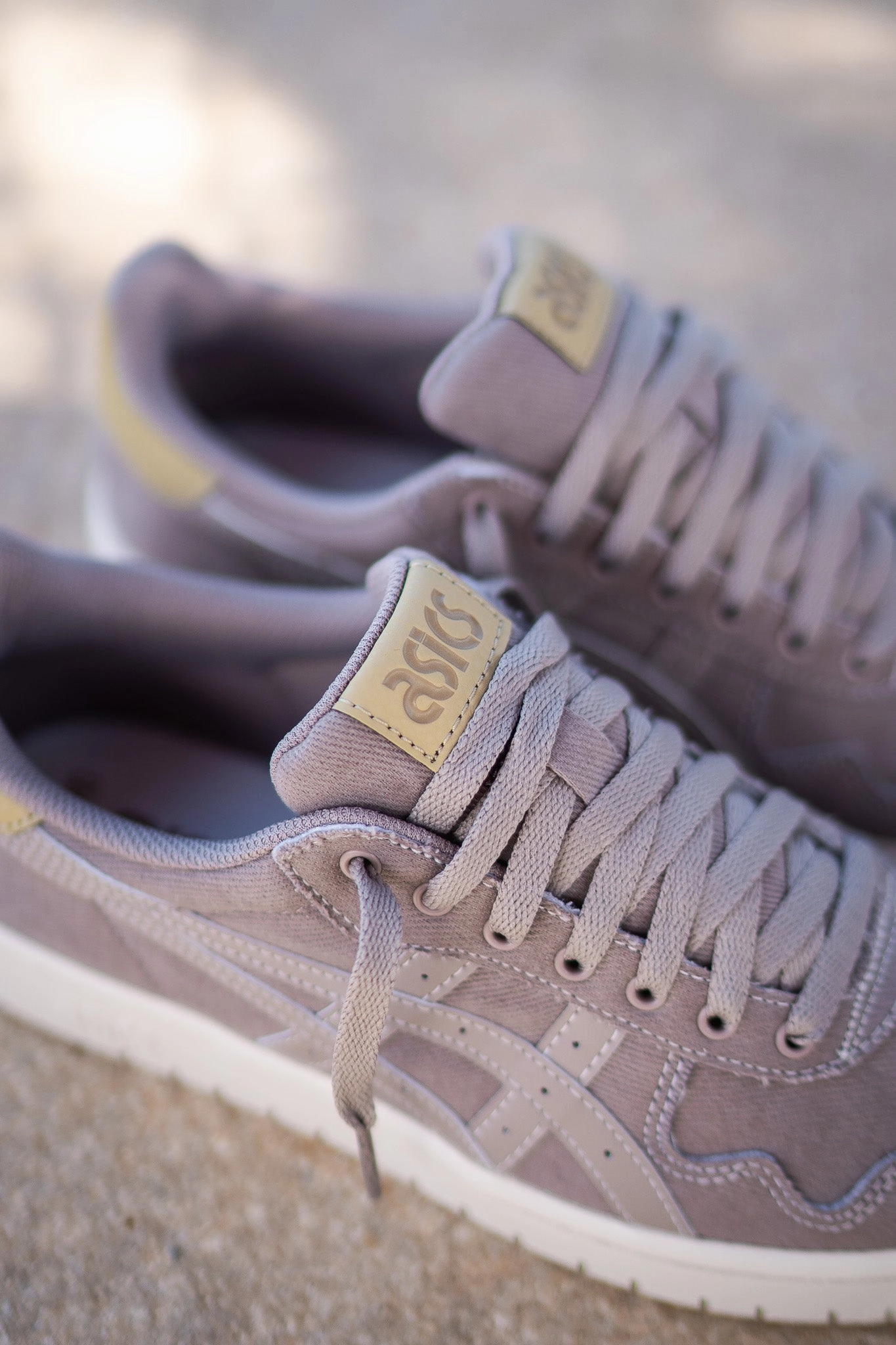 Mens Asics Japan S (Moonrock) - 1201A282-250 running shoe close-up shots