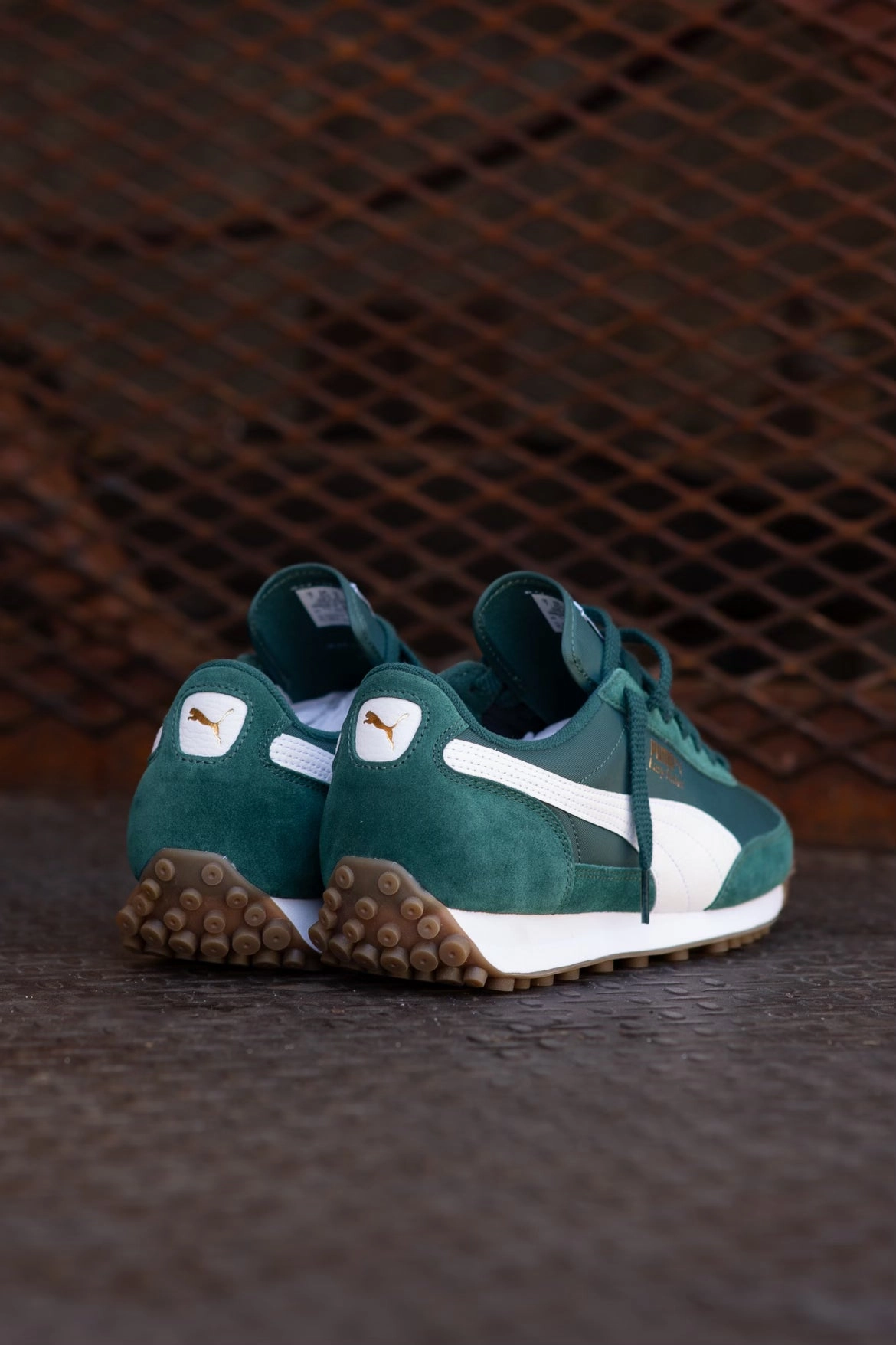 Mens Puma Easy Rider Vintage (Dark Myrtle/Puma White) Puma athletic shoe visuals
