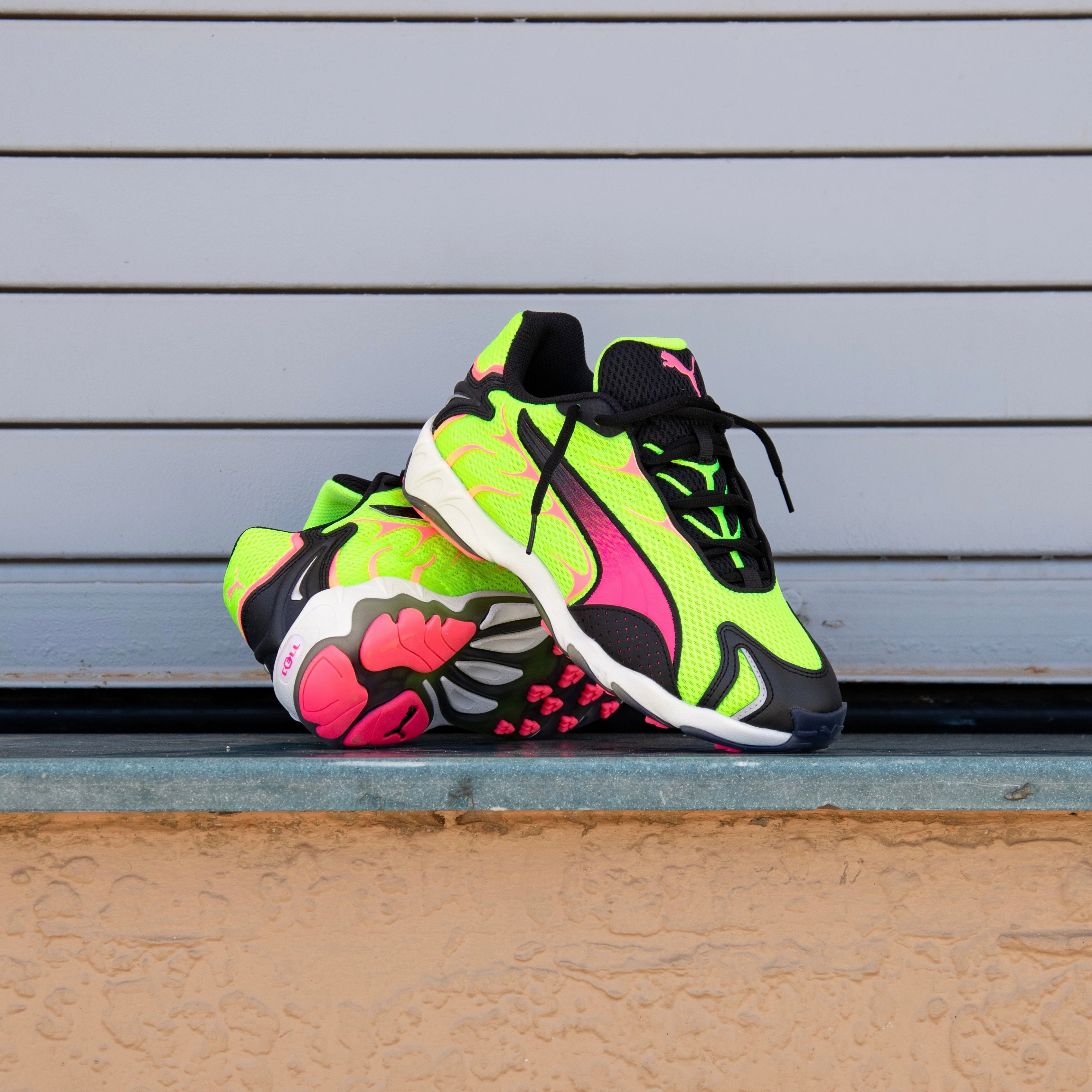 Mens Puma Inhale (Yellow Alert/Sun Struck) Puma athletic shoe visuals