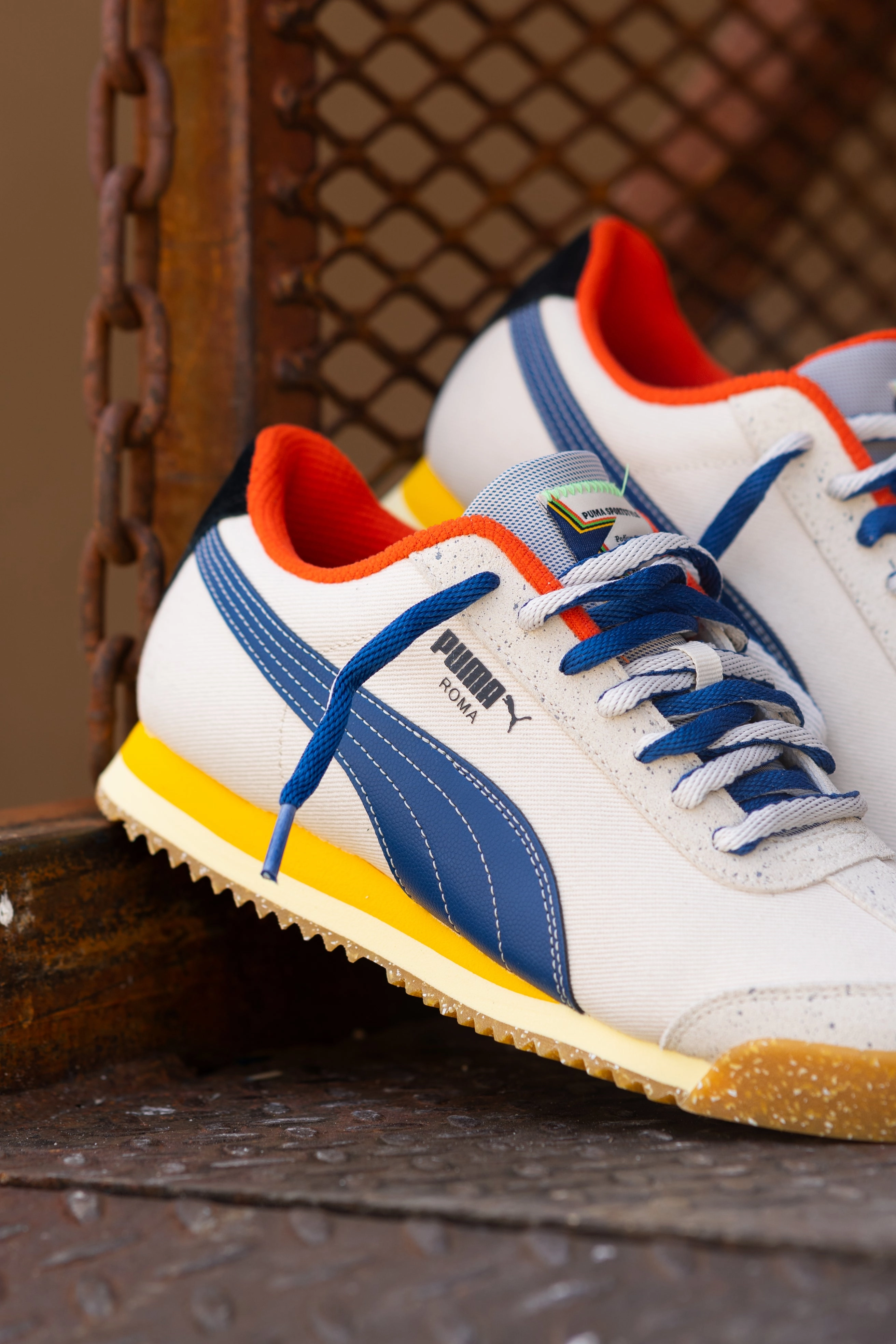 Mens Puma Roma Podium (Clyde Royal/Creamy Vanilla) Puma athletic shoe visuals