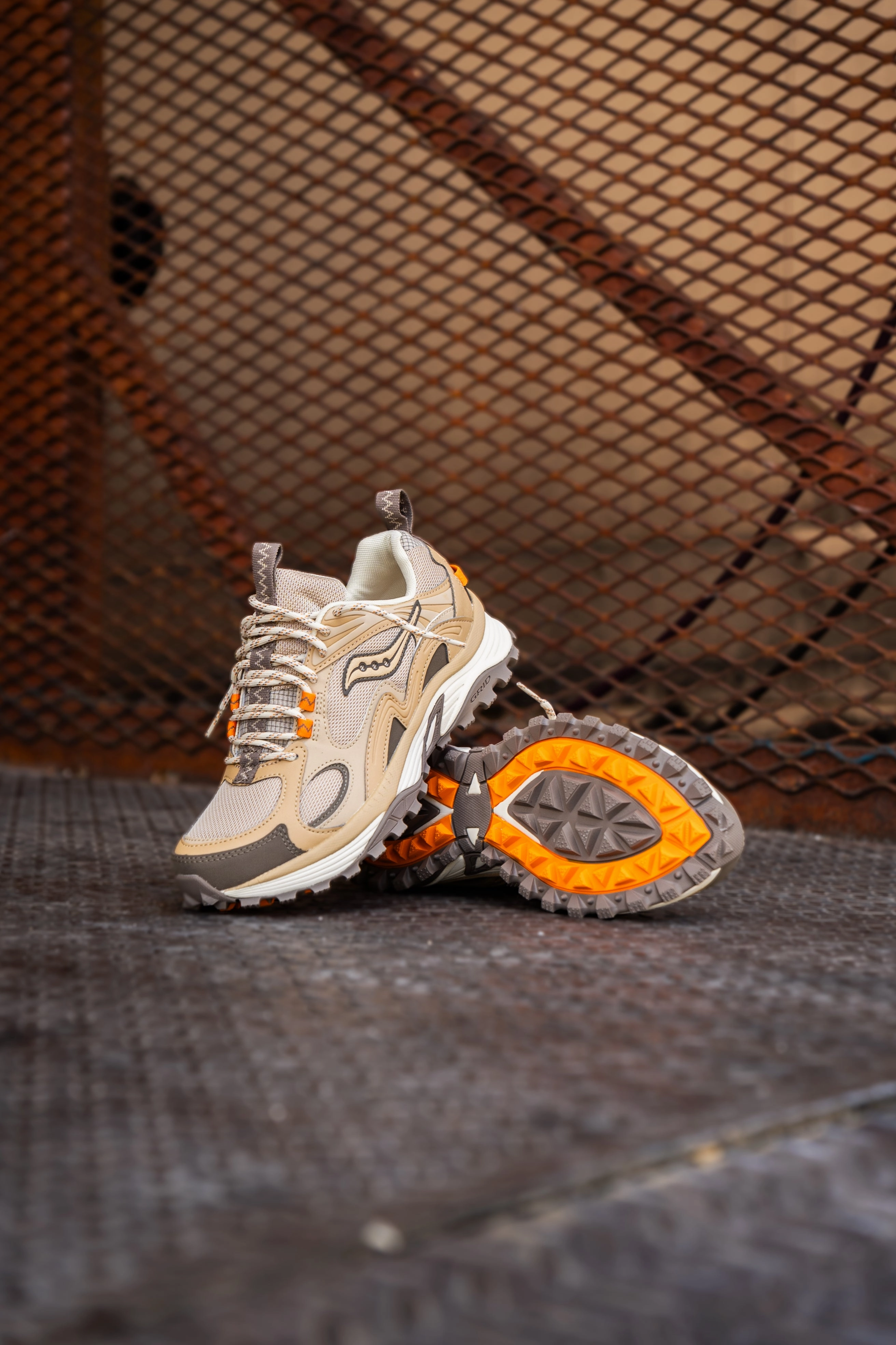 Mens Saucony Grid Aura X (Whey/Orange) Saucony versatile athletic footwear
