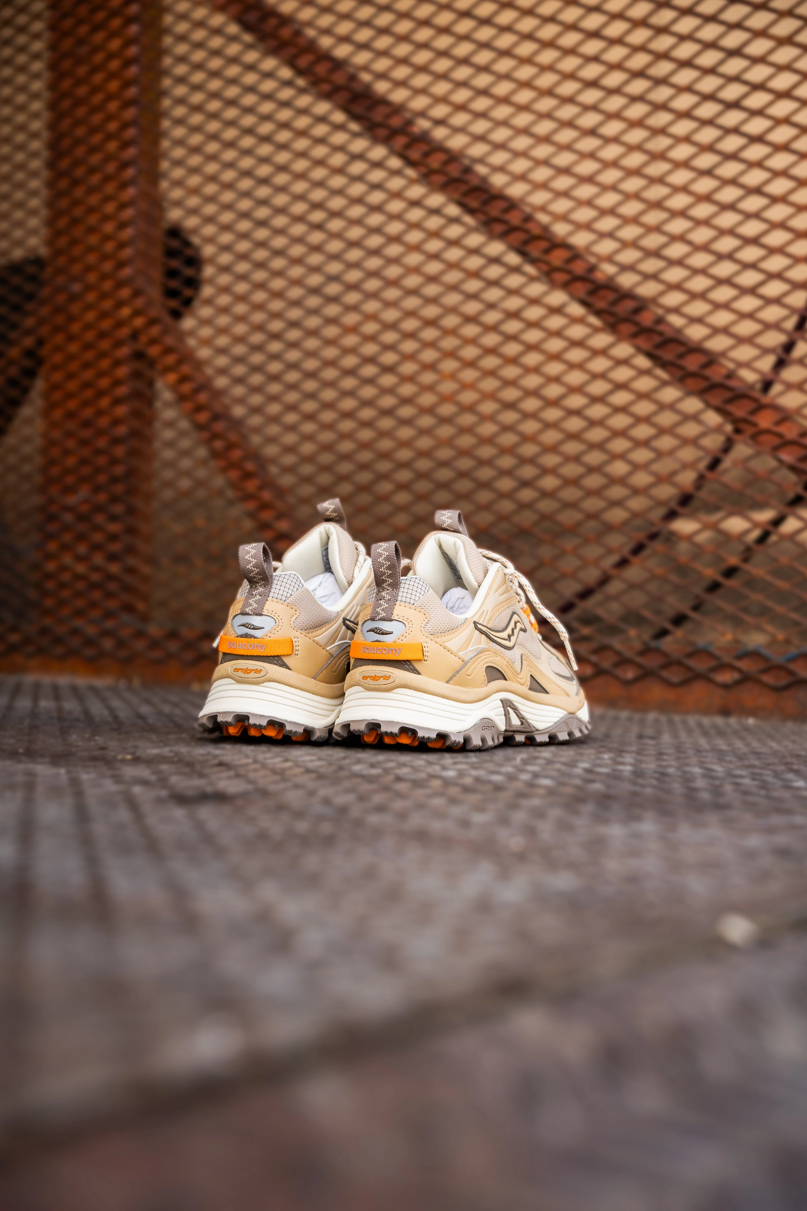 Mens Saucony Grid Aura X (Whey/Orange) Saucony versatile athletic footwear