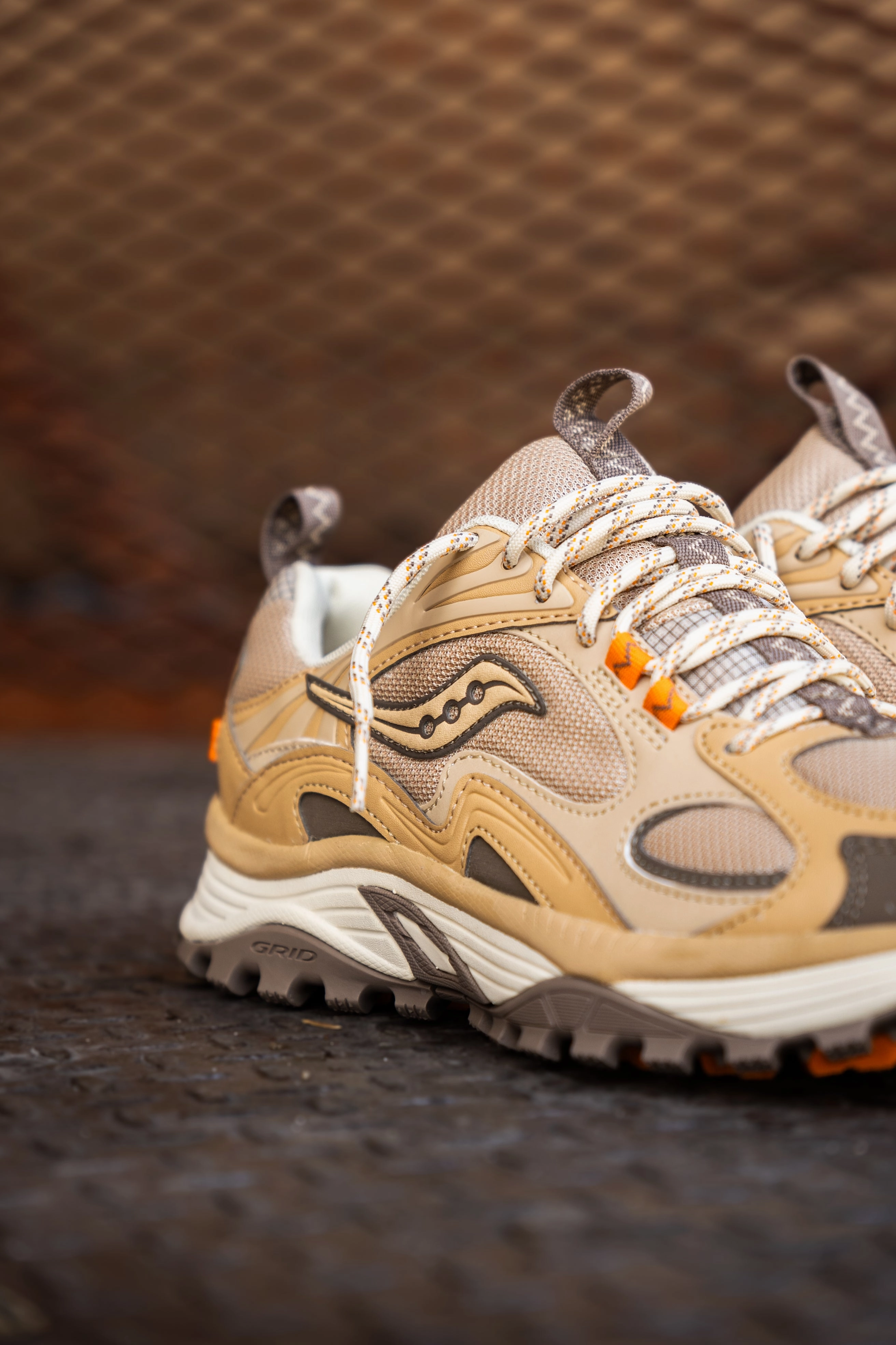 Mens Saucony Grid Aura X (Whey/Orange) Saucony versatile athletic footwear