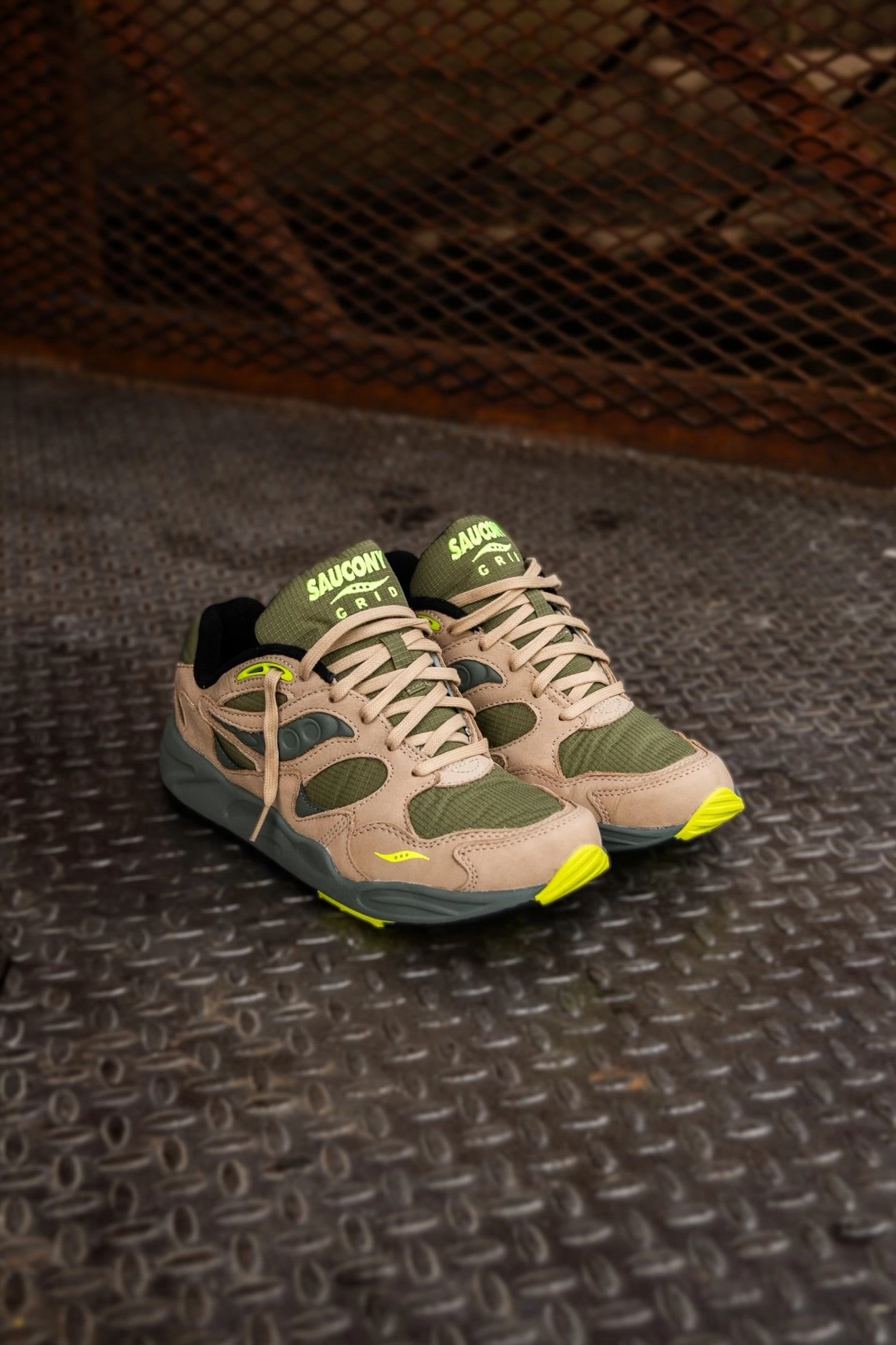 Mens Saucony Grid Shadow 2 Premium (Avocado/Volt) Saucony versatile athletic footwear