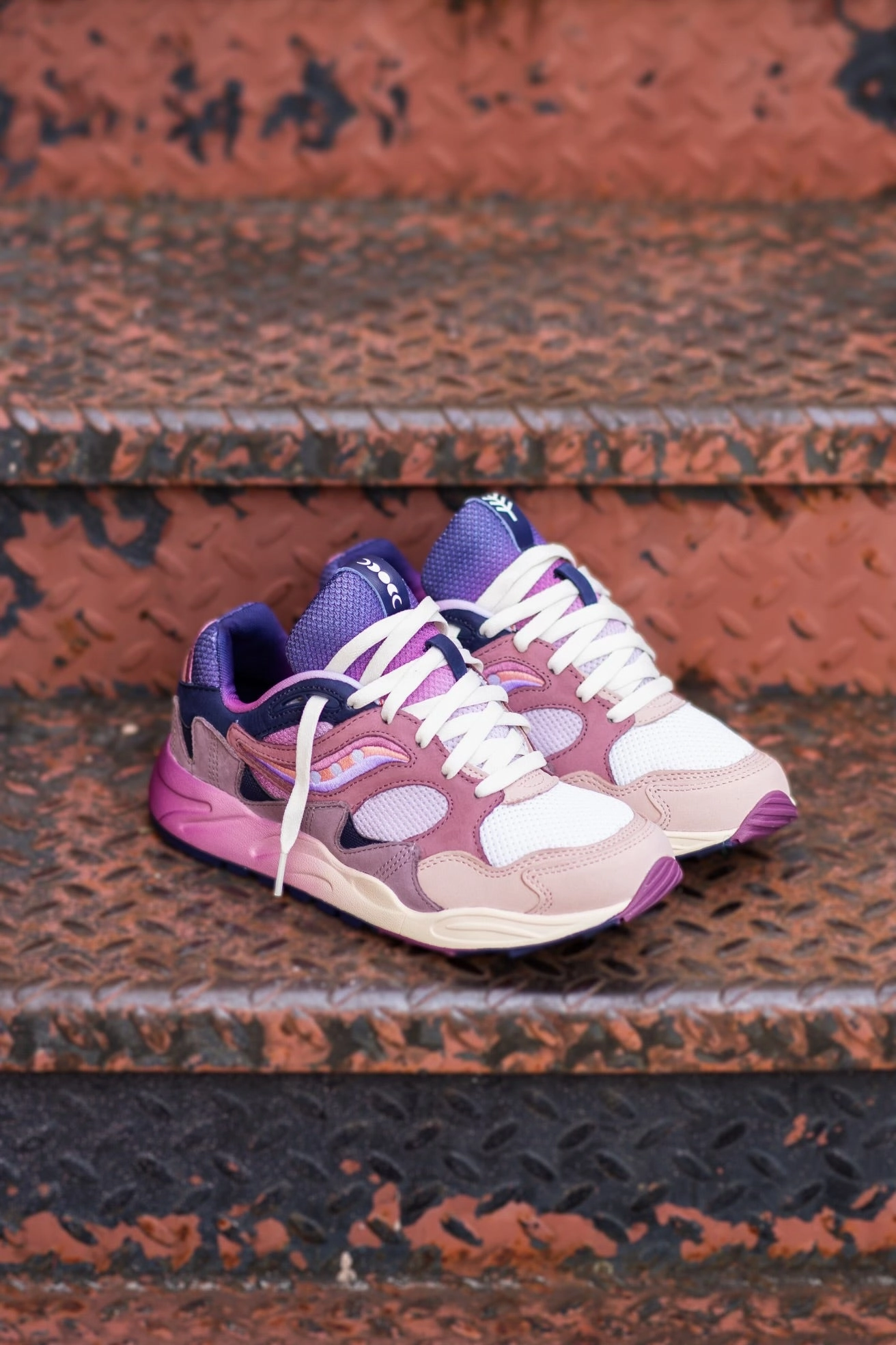 Mens Saucony Grid Shadow 2 Summer Solstice (Lilac/Blue) Saucony versatile athletic footwear