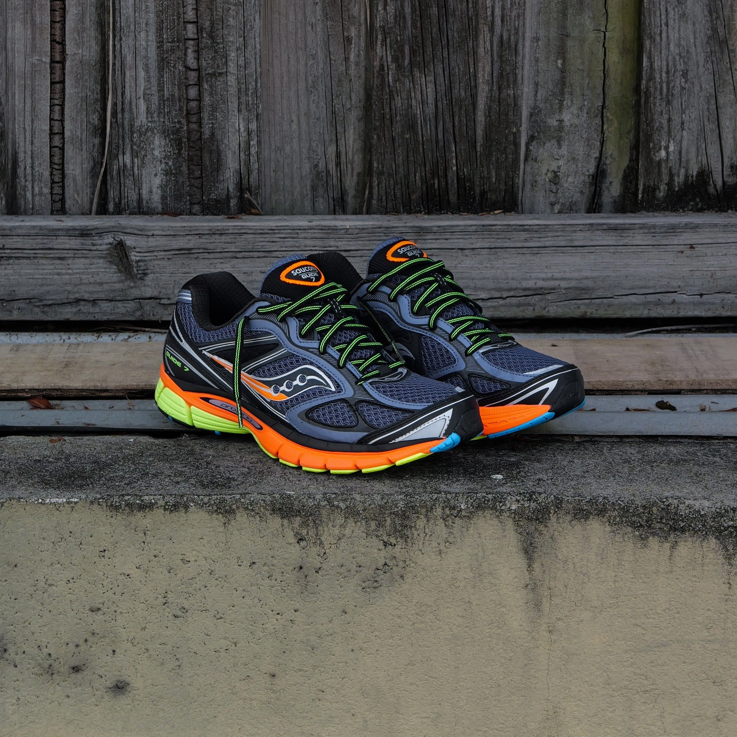 Mens Saucony ProGrid Guide 7 (Grey/Multi) Saucony versatile athletic footwear