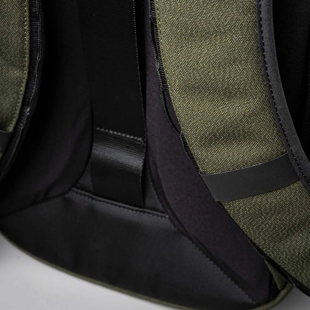 Metro Backpack Pro Alpaka Bags