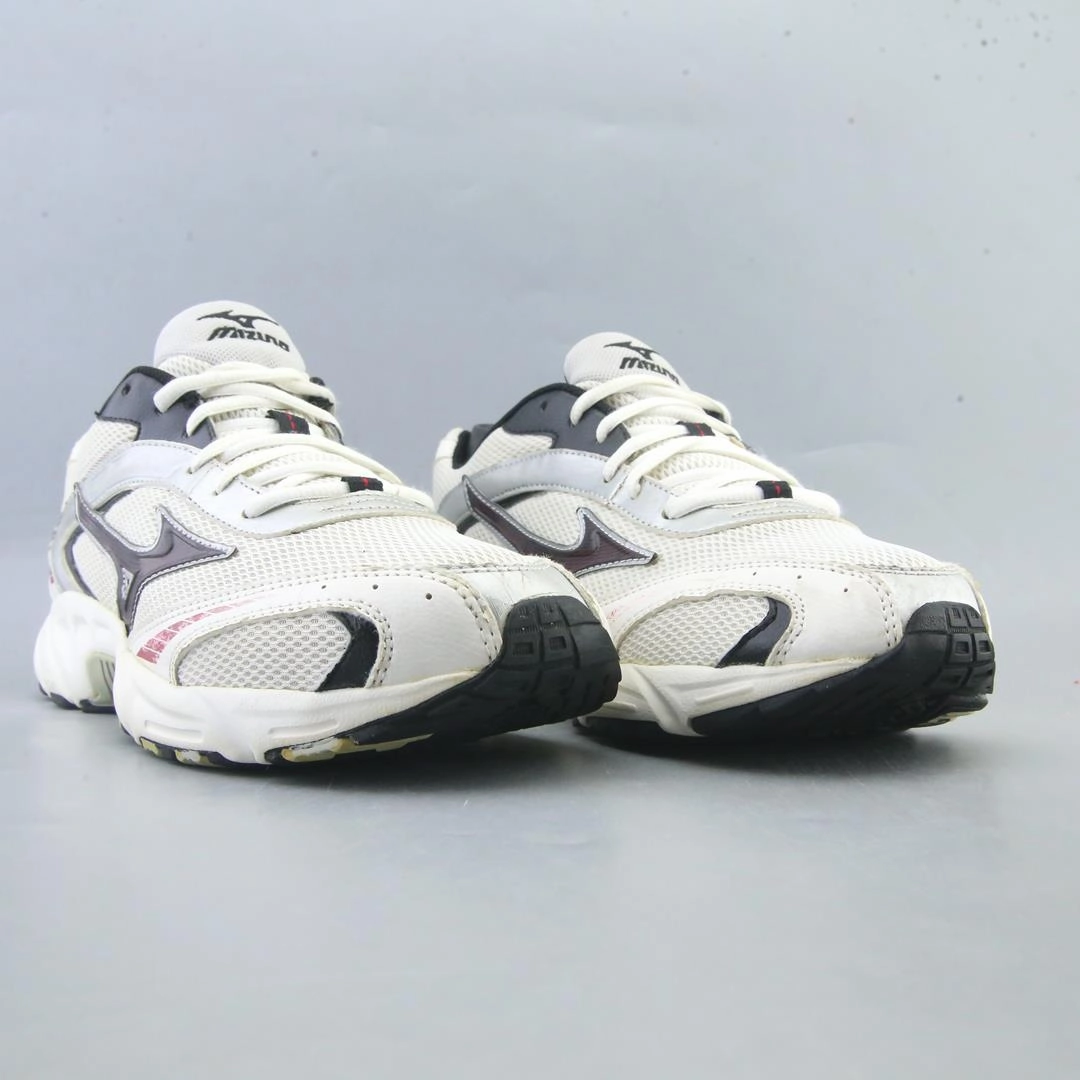 MIZUNO MXR OG Mizuno sport shoe styles