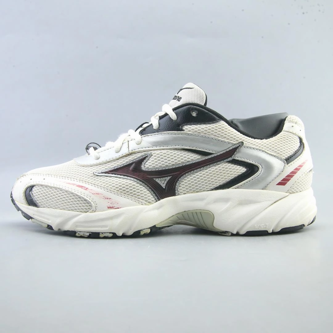 MIZUNO MXR OG Mizuno sporty athletic shoe styles