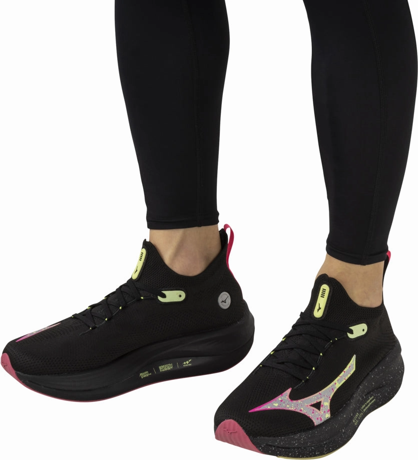 Mizuno Neo Vista Running Shoes - Black Performance Sneakers