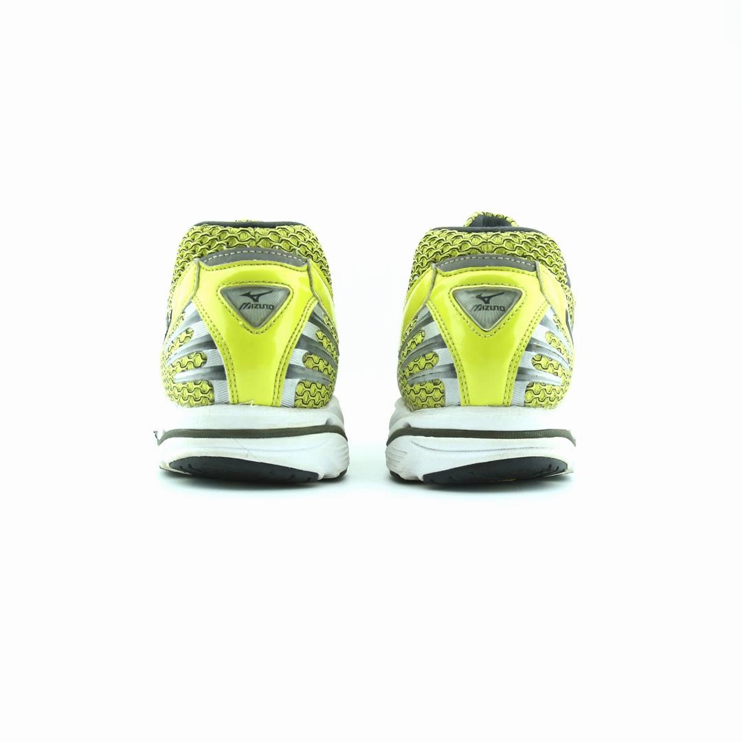 MIZUNO PRECISION 9 Mizuno sport shoe styles