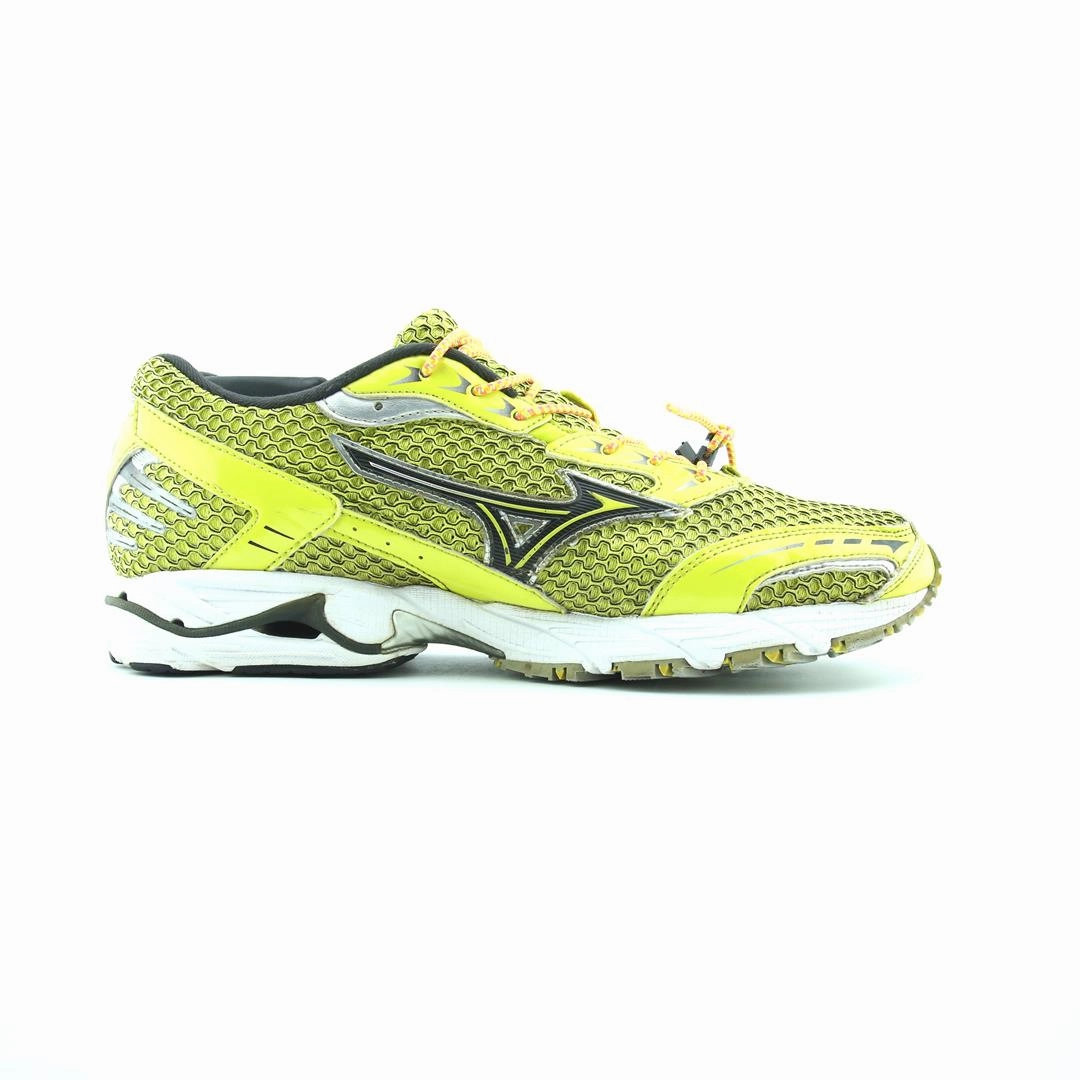 MIZUNO PRECISION 9 Mizuno sport shoe styles