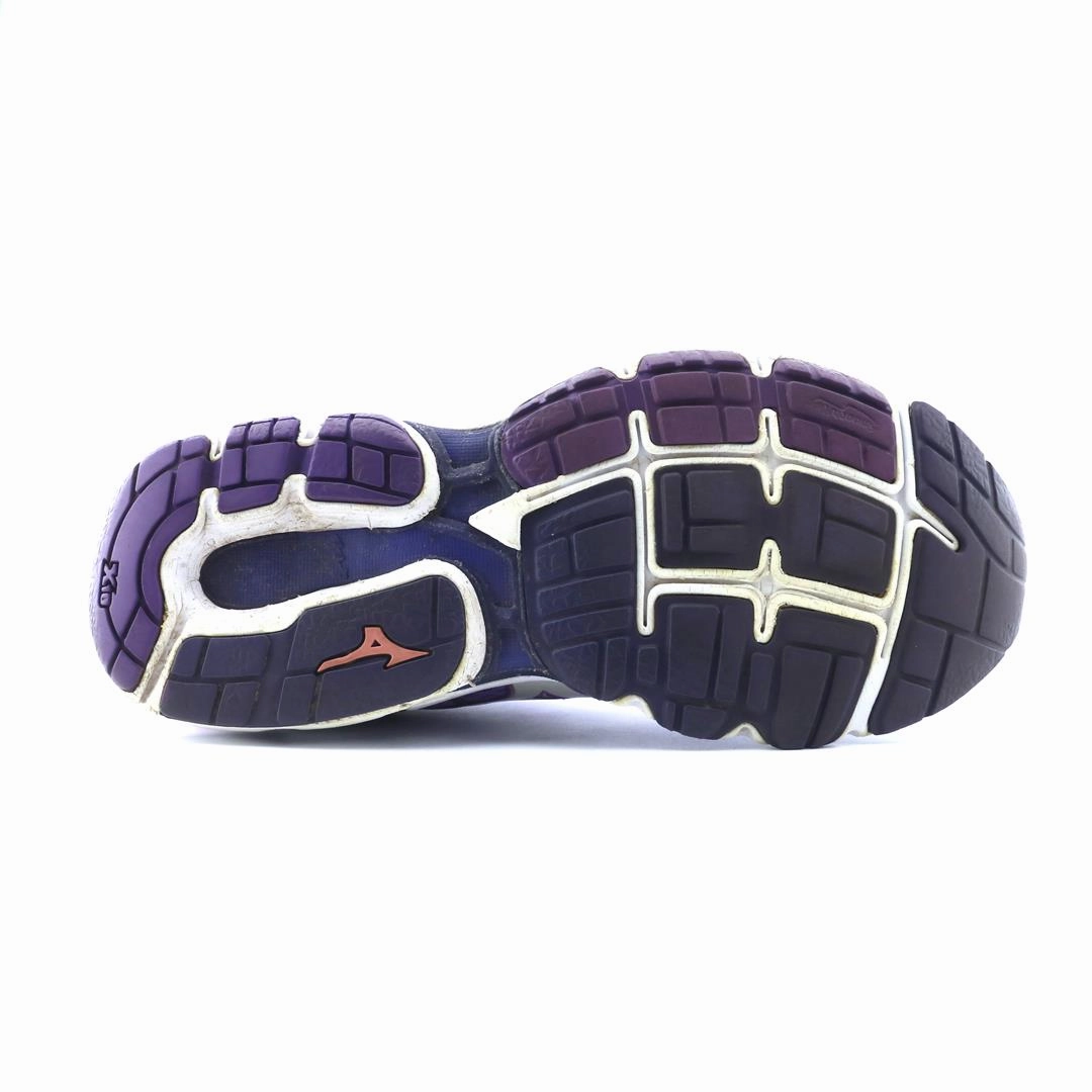 MIZUNO WAVE INSPIRE 11 Mizuno sport shoe styles