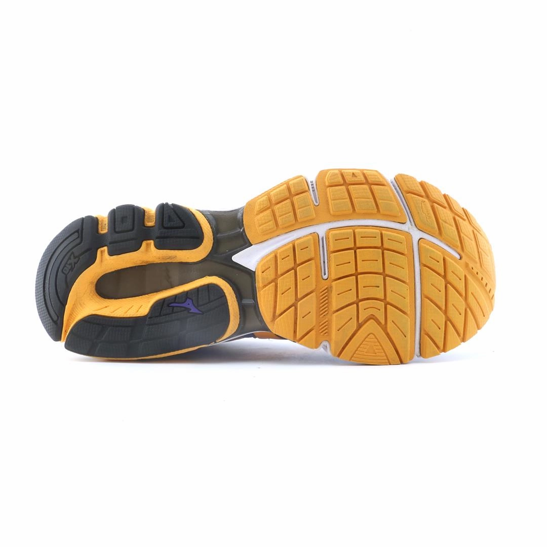 MIZUNO WAVE INSPIRE 13 Mizuno sport shoe styles