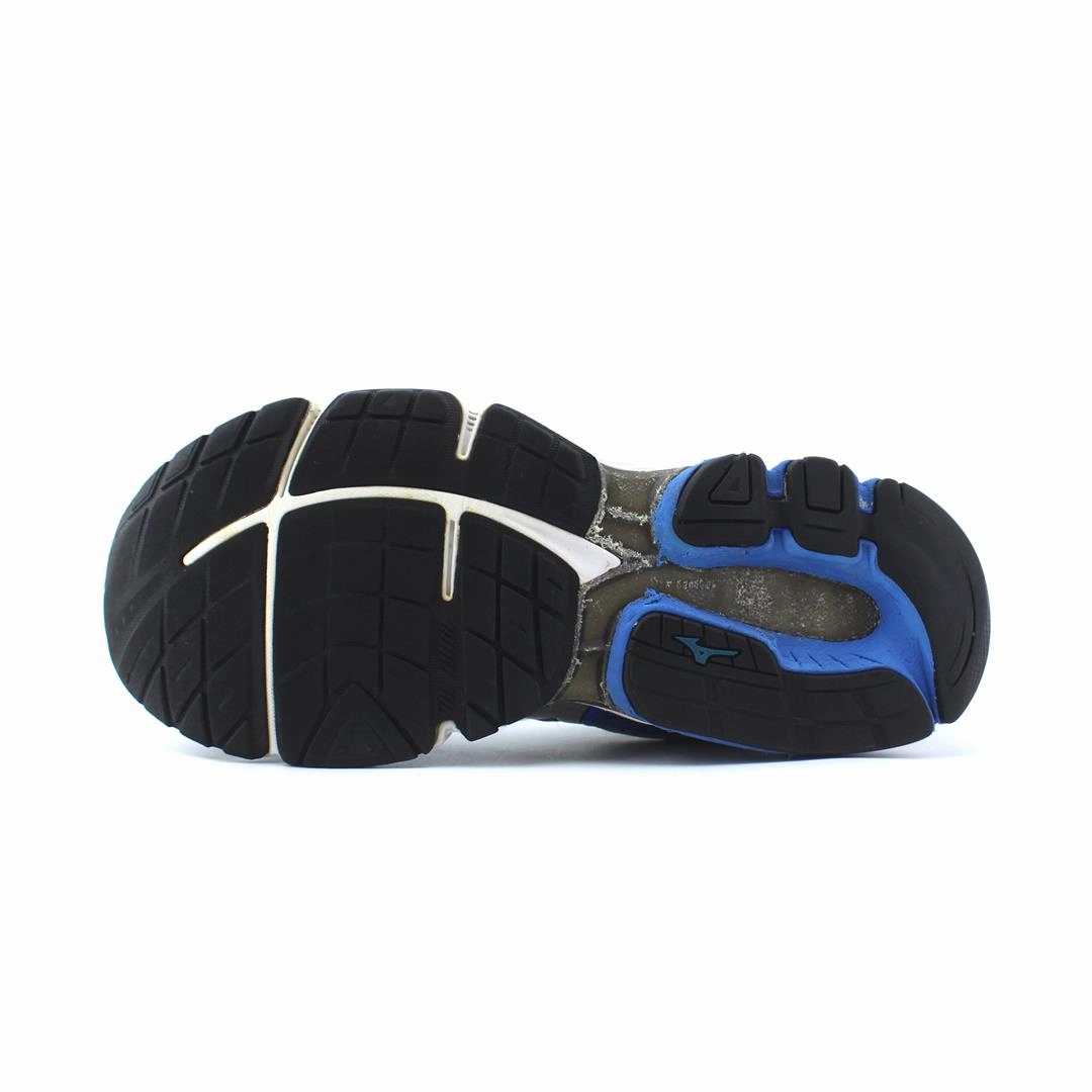 MIZUNO WAVE INSPIRE 13 Mizuno sport shoe styles