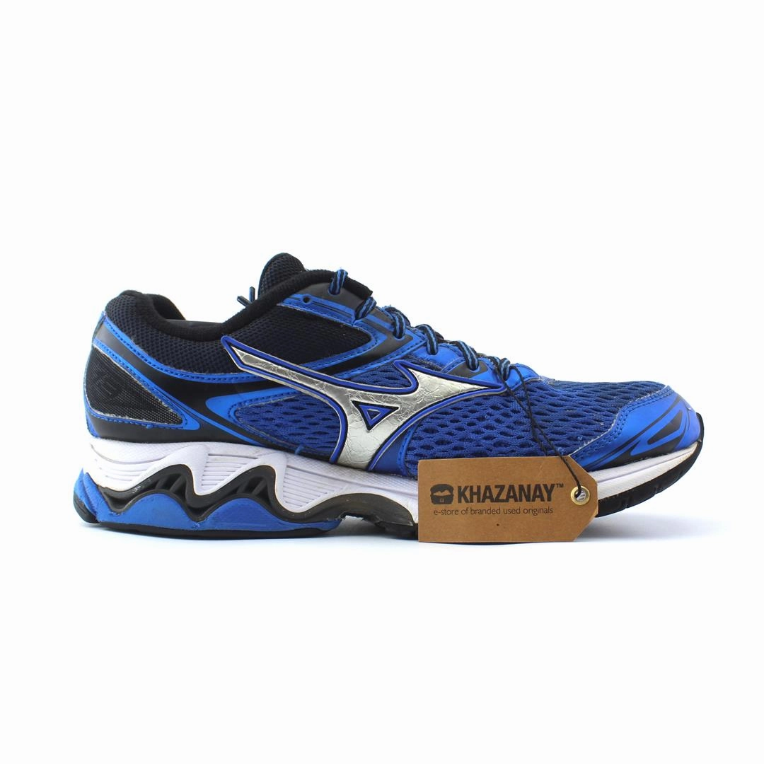 MIZUNO WAVE INSPIRE 13 Mizuno sport shoe styles