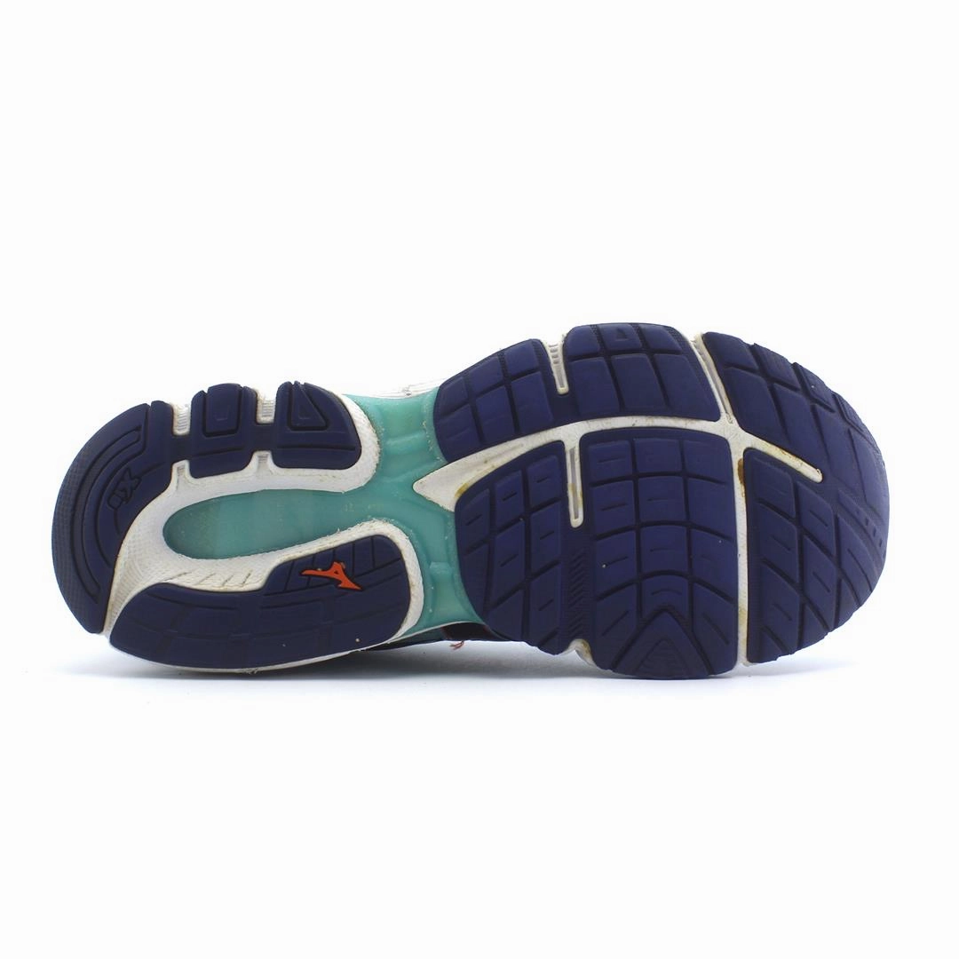 MIZUNO WAVE INSPIRE 13 Mizuno sport shoe styles