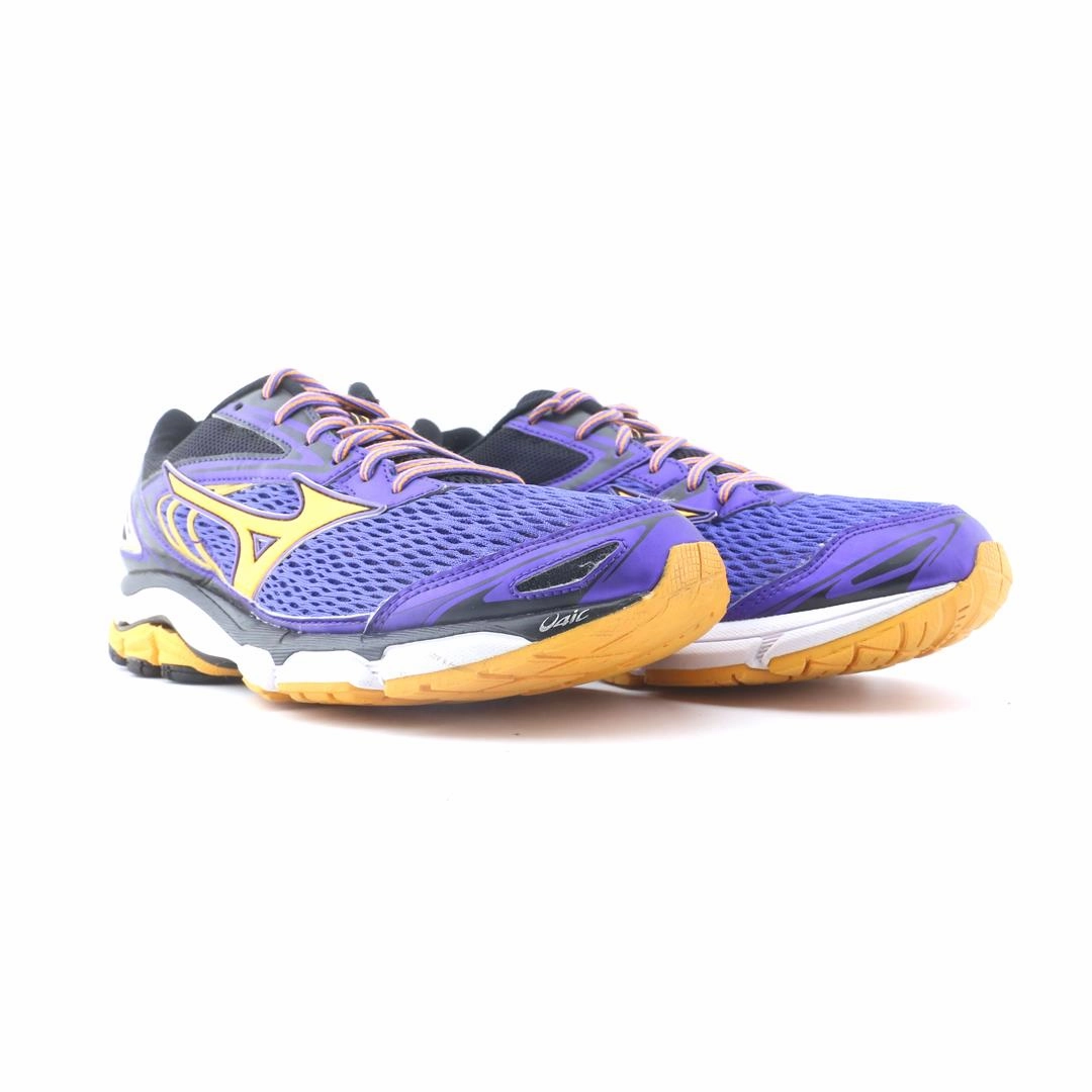 MIZUNO WAVE INSPIRE 13 Mizuno sport shoe styles
