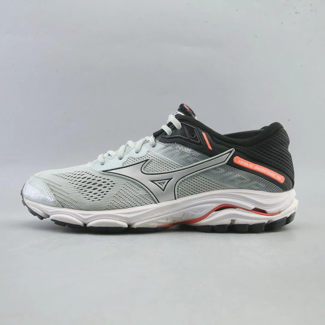 MIZUNO WAVE INSPIRE 15 Mizuno sporty athletic shoe styles
