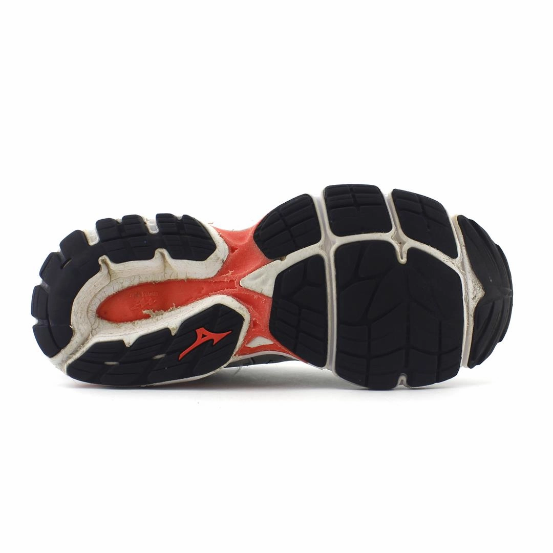 MIZUNO WAVE INSPIRE 15 Mizuno sport shoe styles