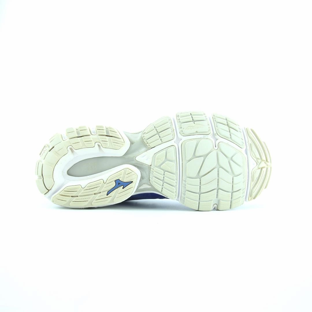 MIZUNO WAVE INSPIRE 16 Mizuno sport shoe styles