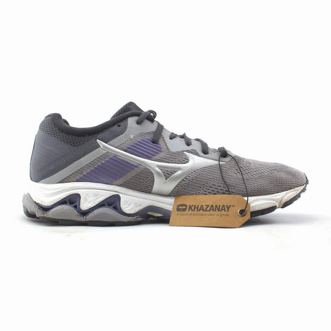 MIZUNO WAVE INSPIRE 16 Mizuno sport shoe styles