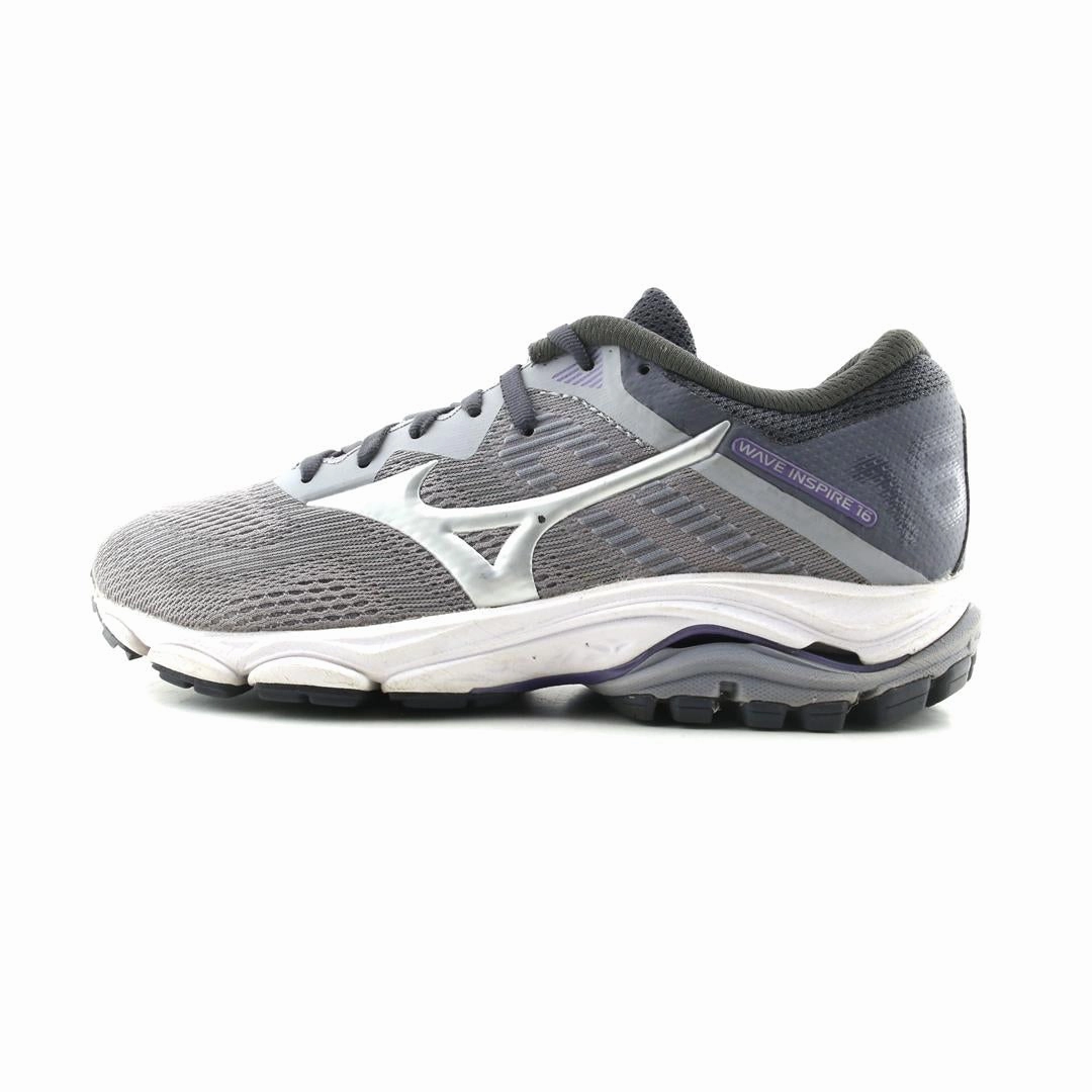 MIZUNO WAVE INSPIRE 17 Mizuno sporty athletic shoe styles