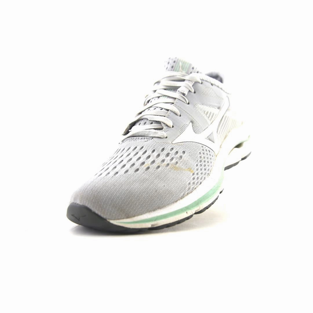 MIZUNO WAVE INSPIRE 17 Mizuno sport shoe styles