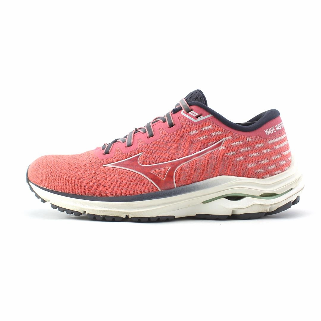 MIZUNO WAVE INSPIRE 17 Mizuno sporty athletic shoe styles