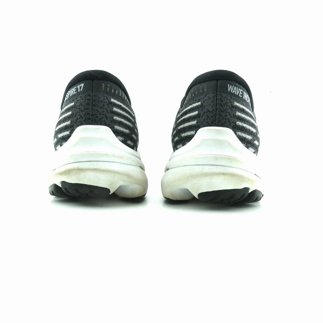 MIZUNO WAVE INSPIRE 17 Mizuno sport shoe styles