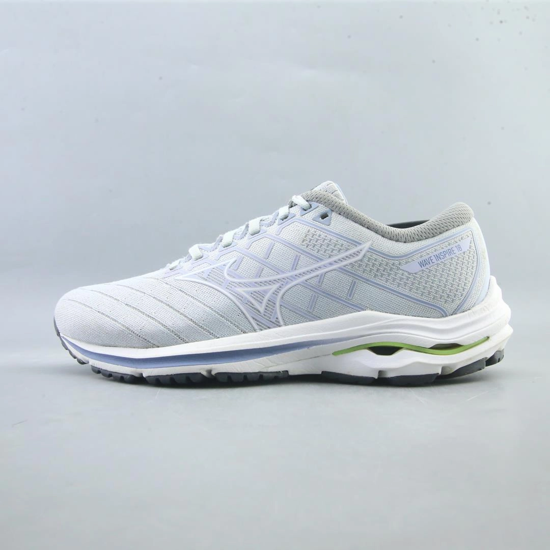 MIZUNO WAVE INSPIRE 18 Mizuno sporty athletic shoe styles