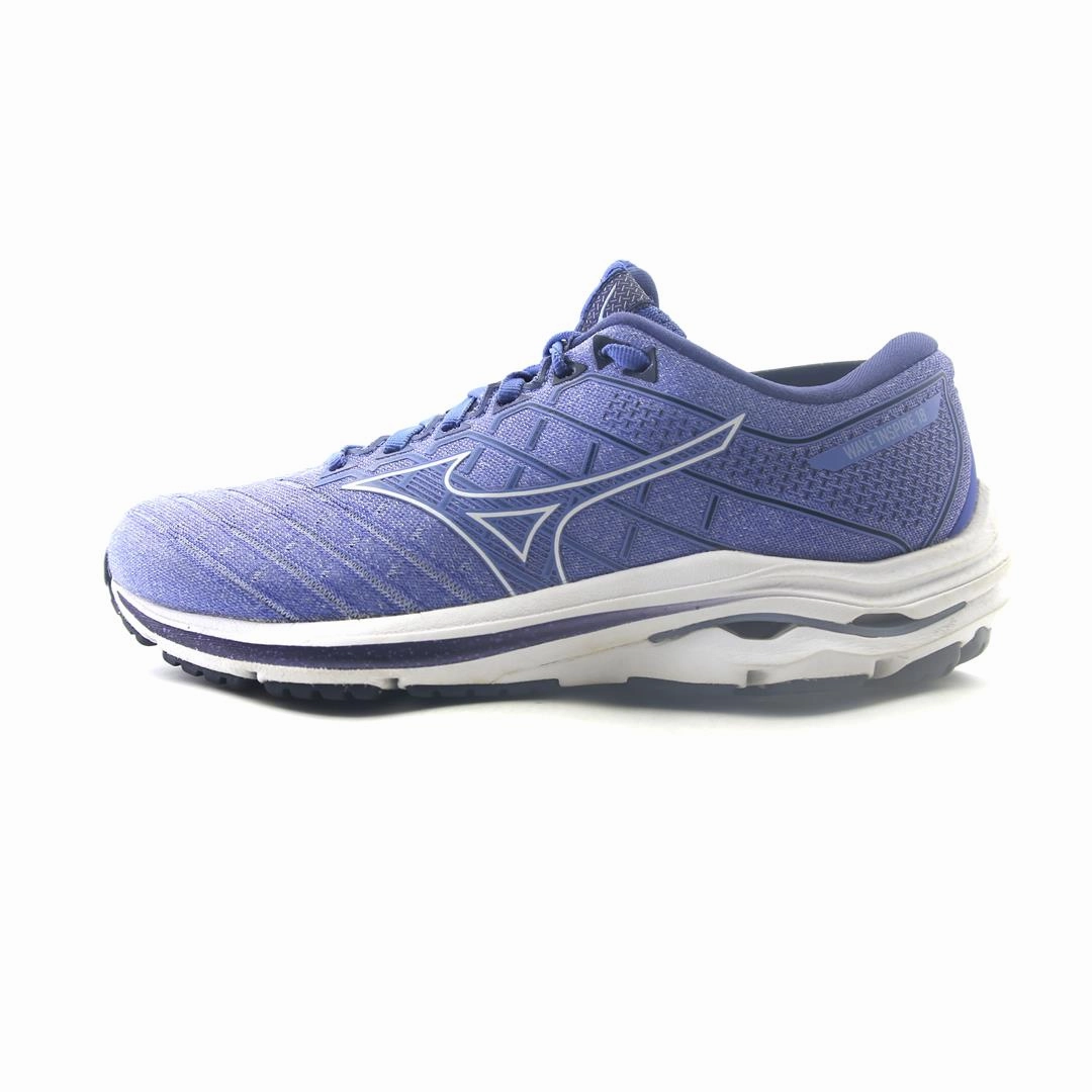 MIZUNO WAVE INSPIRE 18 Mizuno sporty athletic shoe styles
