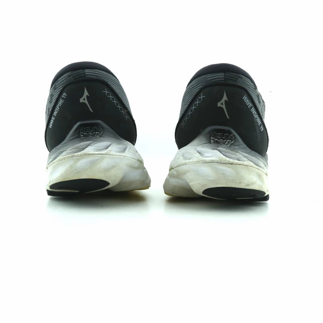 MIZUNO WAVE INSPIRE 19 Mizuno sport shoe styles