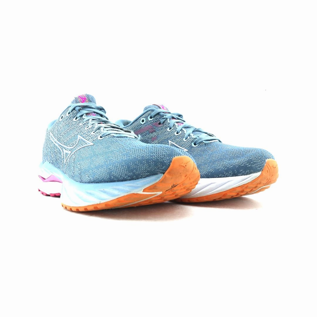MIZUNO WAVE INSPIRE 19 Mizuno sport shoe styles