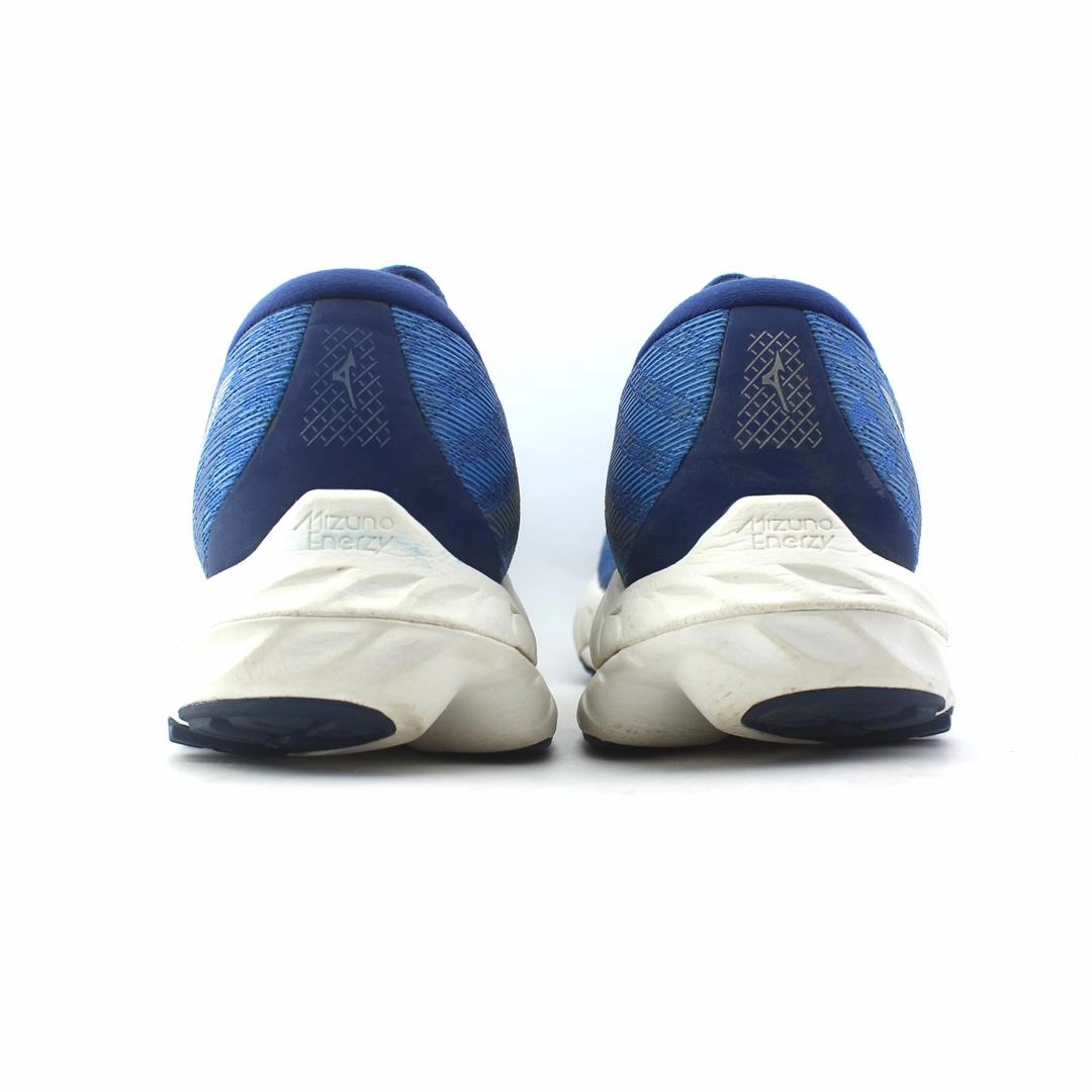 MIZUNO WAVE INSPIRE 19 Mizuno sport shoe styles