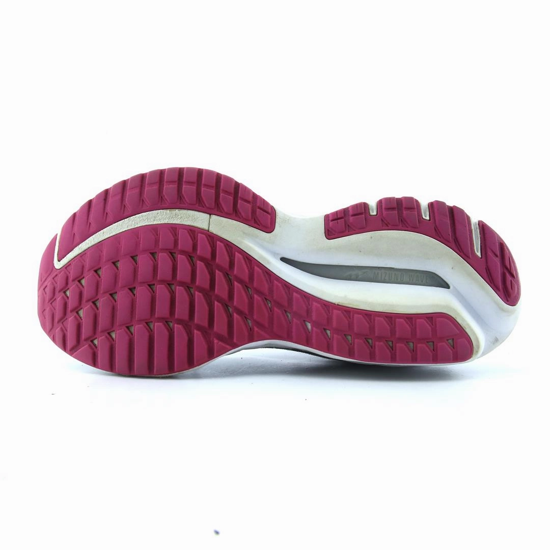 MIZUNO WAVE INSPIRE 19 Mizuno sport shoe styles