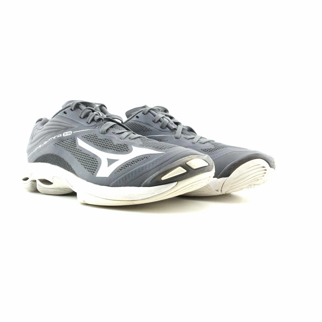 MIZUNO WAVE LIGHTNING Z8 Mizuno sport shoe styles