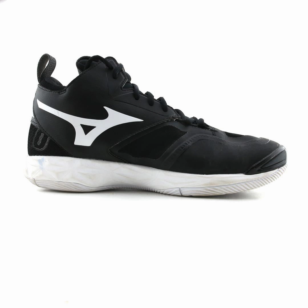 MIZUNO WAVE MOMENTUM 2 Mizuno sport shoe styles