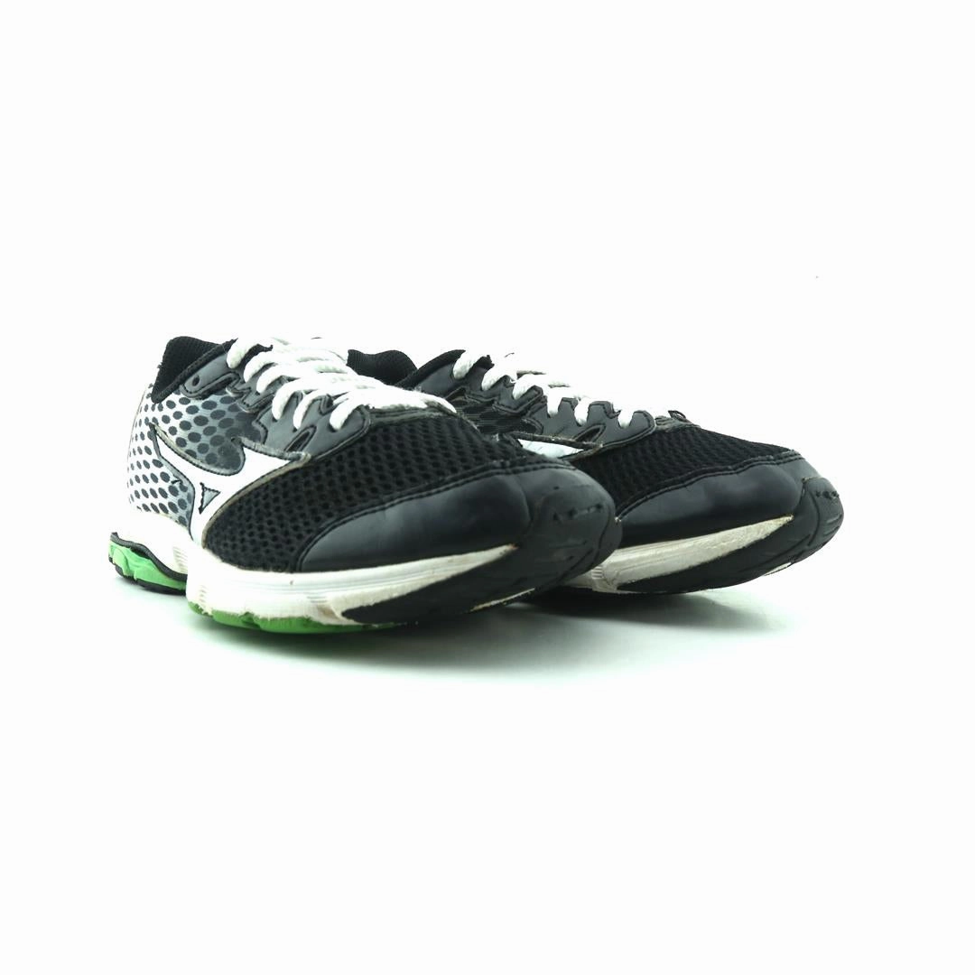 MIZUNO WAVE RIDER 18 Mizuno sport shoe styles