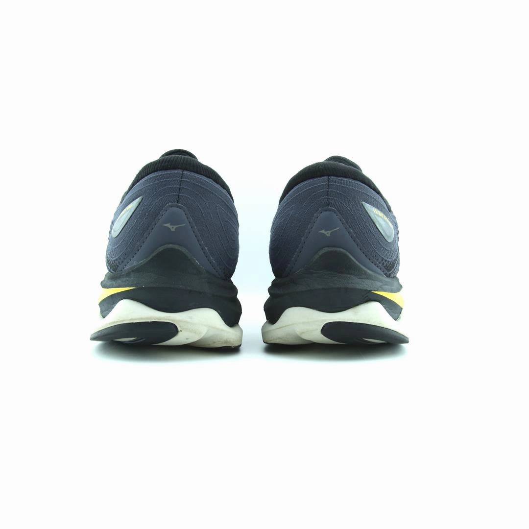 MIZUNO WAVE SKY 6 Mizuno sport shoe styles
