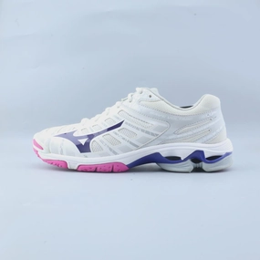 MIZUNO WAVE VOLTAGE 2 Mizuno sporty athletic shoe styles