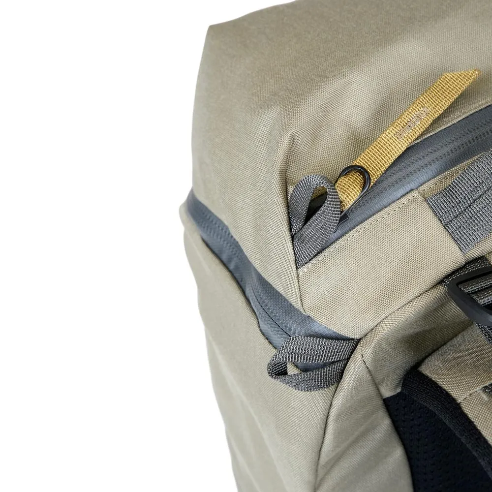 Mystery Ranch Catalyst 22 Bags Mystery Ranch
