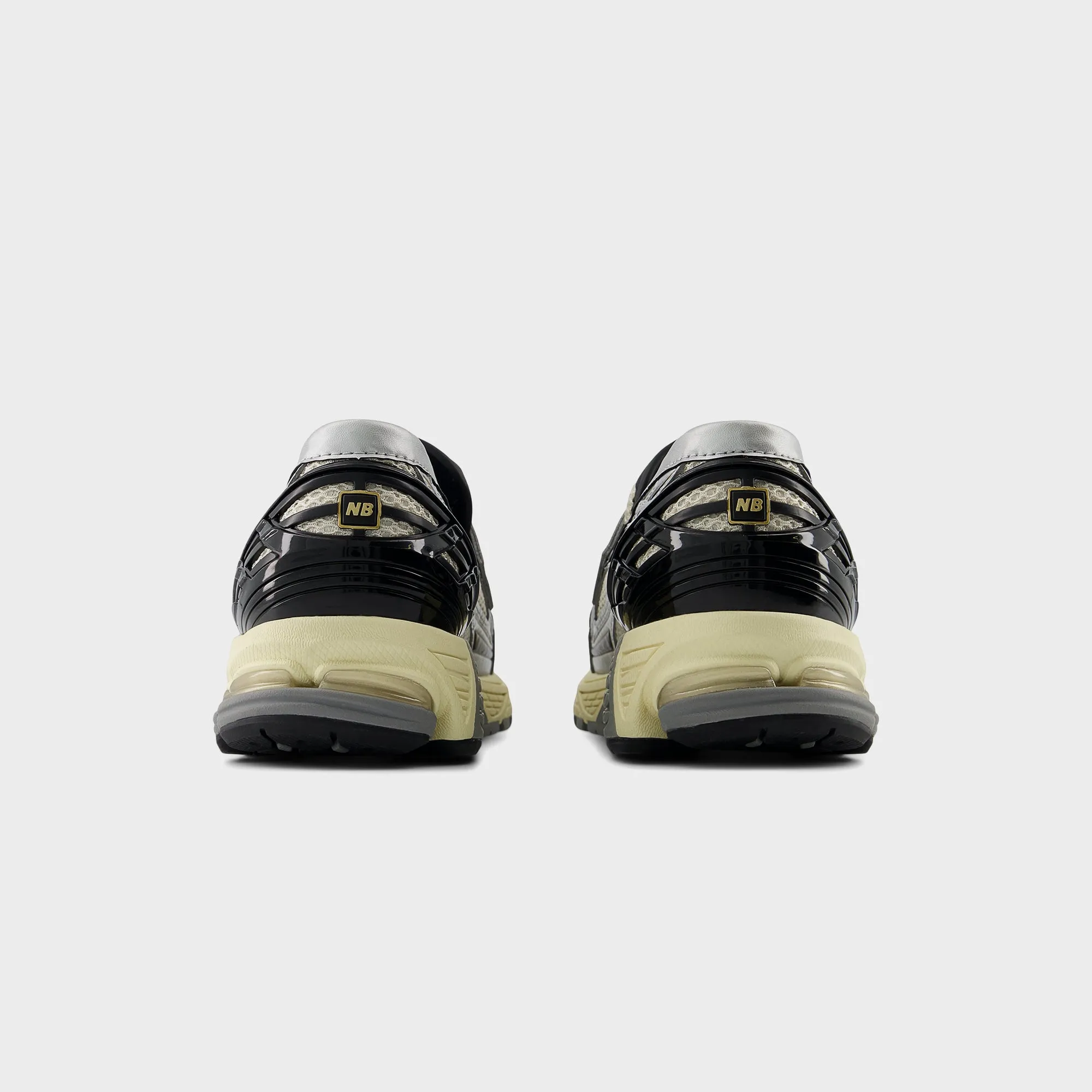 New Balance 1906 Loafer - Silver Nike Air Force 1 edition