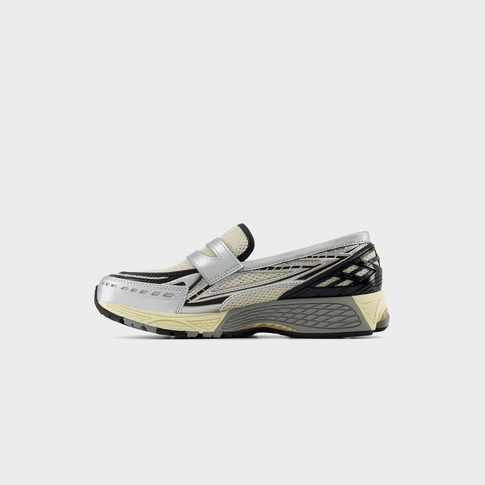 New Balance 1906 Loafer - Silver Nike Air Force 1 edition