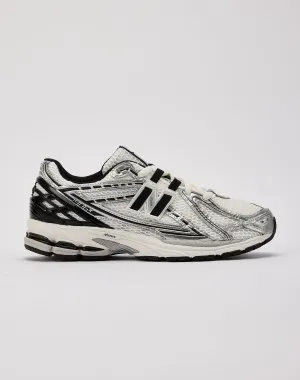 New Balance 1906R New Balance sneakers with cushioned midsoles