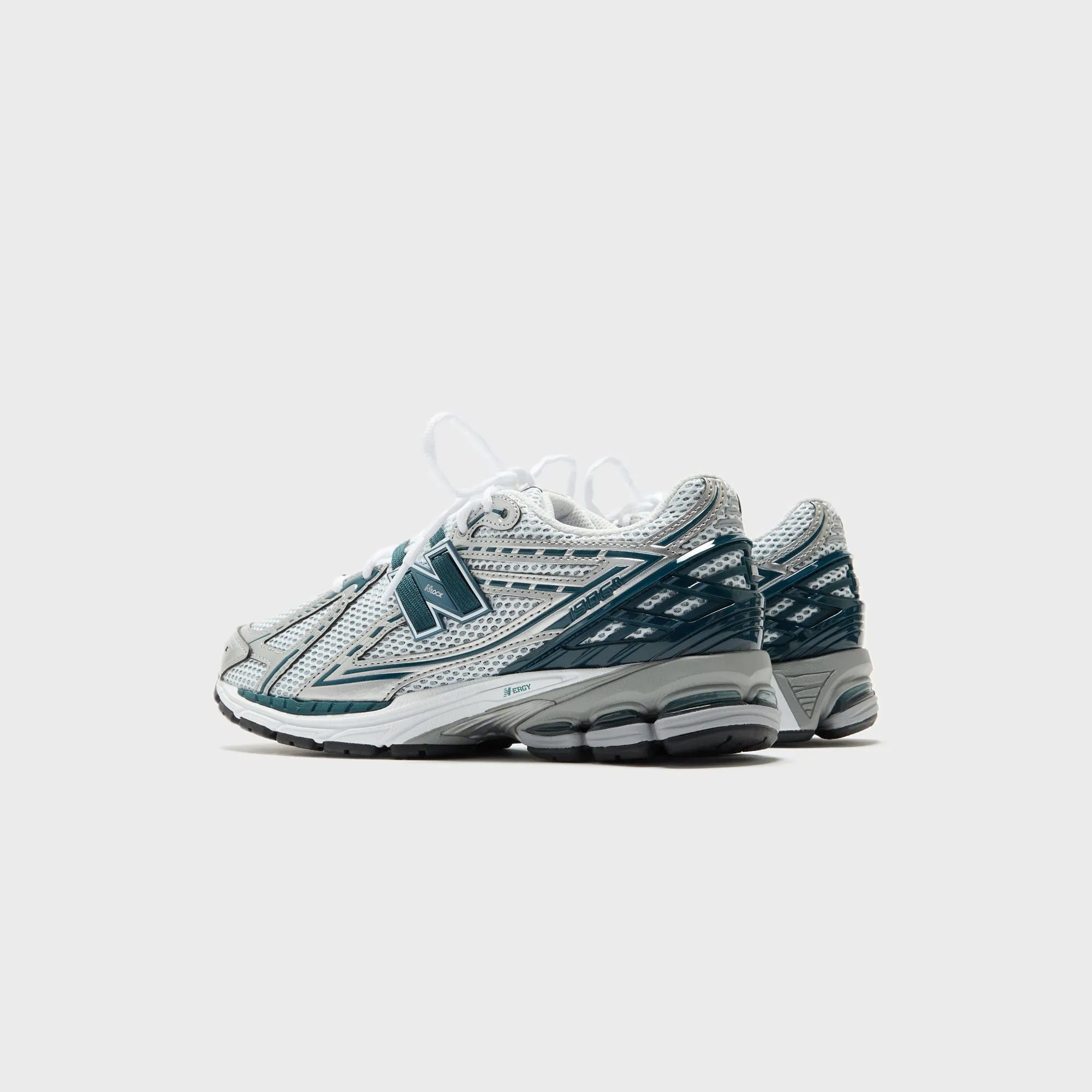 New Balance 1906R - Silver Metallic / Deep Ocean / White Nike Air Force 1 edition